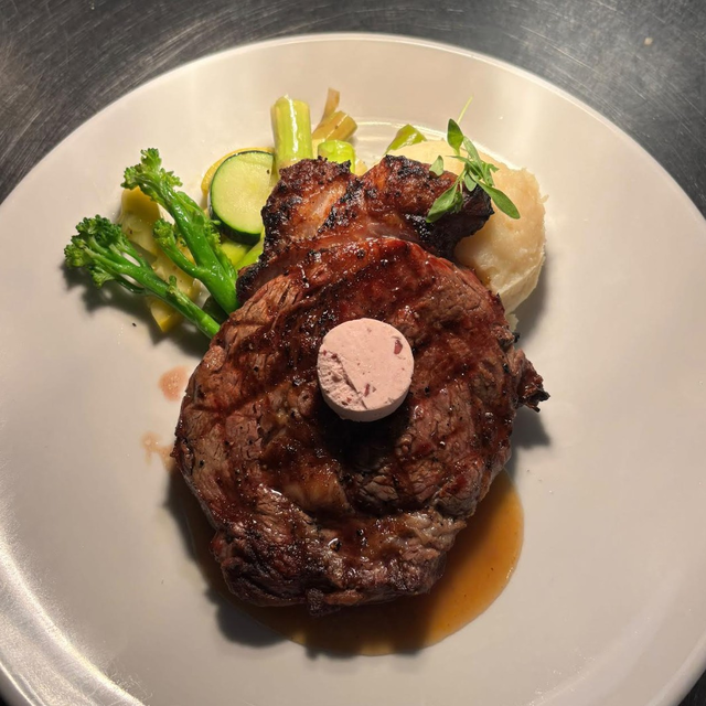 14 oz Ribeye.